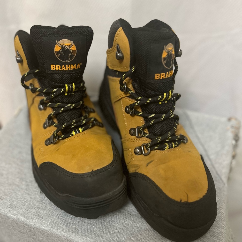 Brahma  Men’s Hightop‎ Steel Toe Work Boots . Safety Size 7.5   gold brown